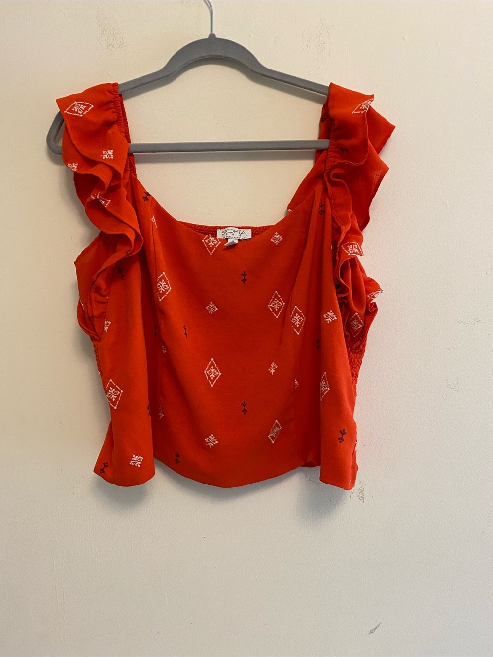 sofia by sofia vergara Red Ruffle Strap Printed Camisole sz XL.